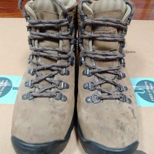Montrail Boots Women's Size 7.5